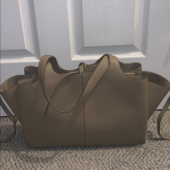 celine tri fold